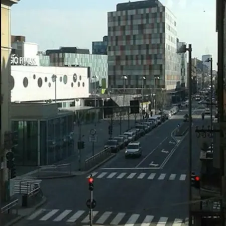 Delicious Flat Near The Subway M3 *