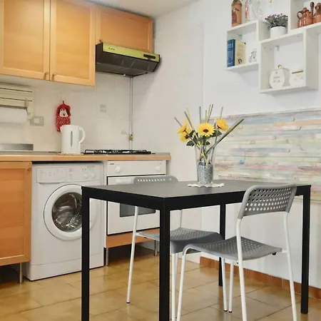 Delicious Flat Near The Subway M3 *